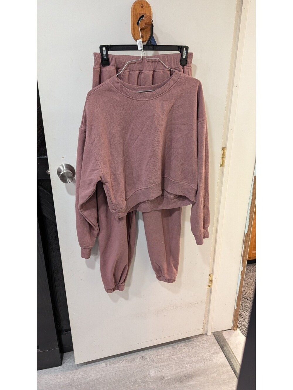 Bozzolo Medium Mauve Two-Piece Sweatshirt and Jogger Set